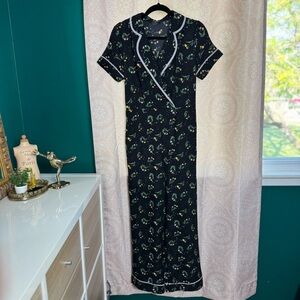 Suzanne Betro Jumpsuit Pull On Jumper Black Floral Short Sleeve ~ Size Small